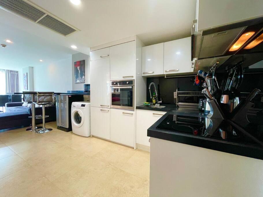 60Sqm Luxury 1 Bed - Pattaya City Centre - Centara Avenue Residences - 704 Extérieur photo